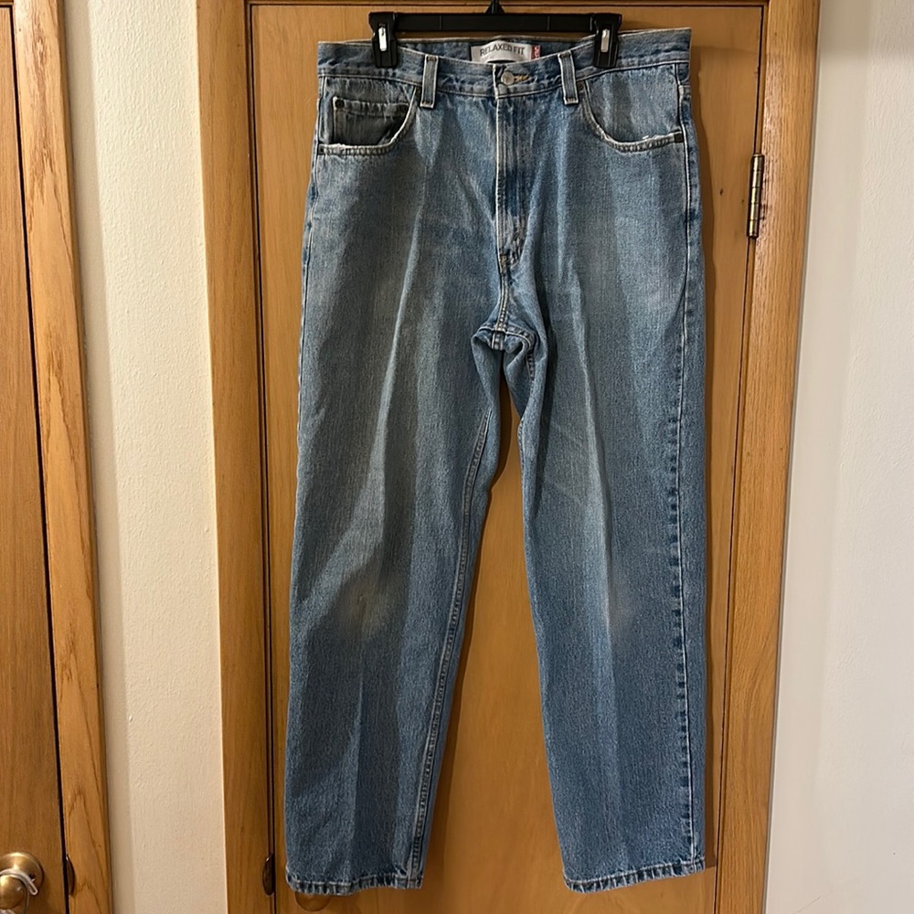 Levi’s Men’s Vintage 550 Relaxed Fit Jeans Medium Wash W36 L32